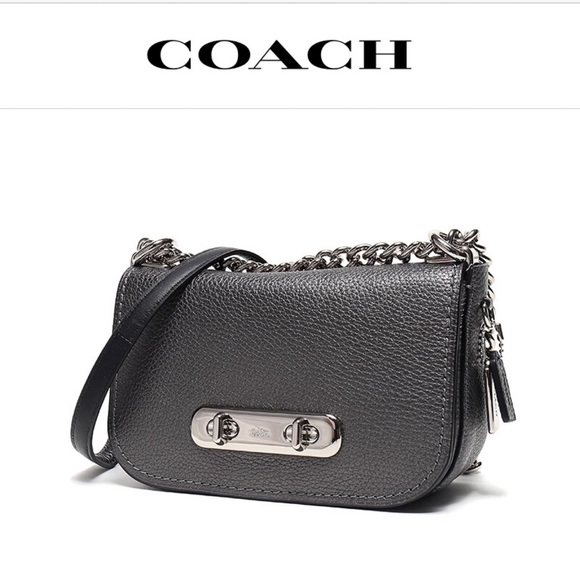Coach Handbags - COACH Swagger Shoulder Bag 20 Metallic